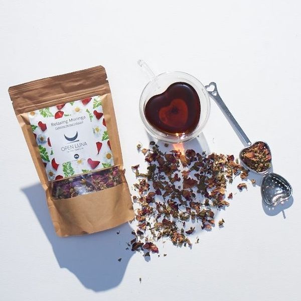 Kit de Té + Taza de Corazón 180ml + Infusor Corazón