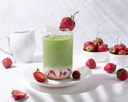 Strawberry Matcha Latte🍓🍵