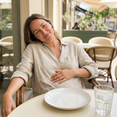 Favorece una digestión más ligera después de comer